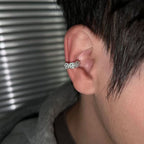 Baguette-Cut Sparkling Non-Pierced Ear Cuff