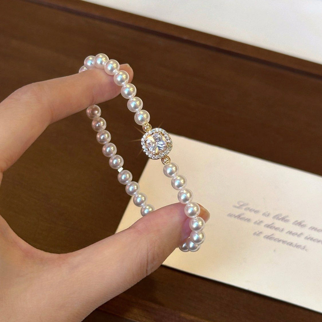 Sparkly Baguette-Cut CZ Pearl Bracelet