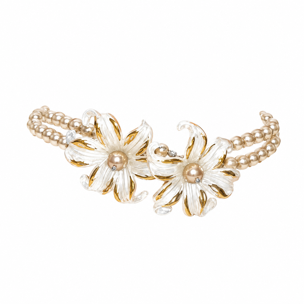 Iris Flower Pearl Necklace